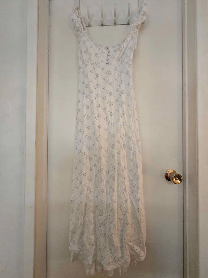 Wild Fable White Eyelet Maxi Dress - photo 3