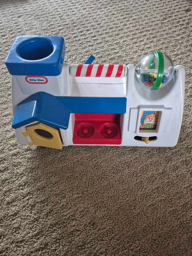 Little tikes activity toy - photo 4