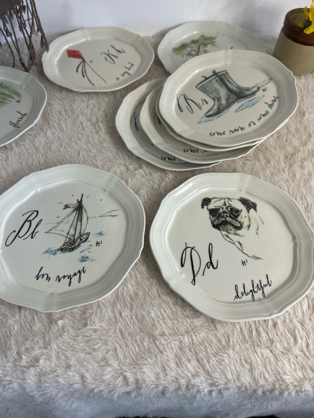 Anthropologie Linea Carta Monogram Canapé Letter Plates - photo 2