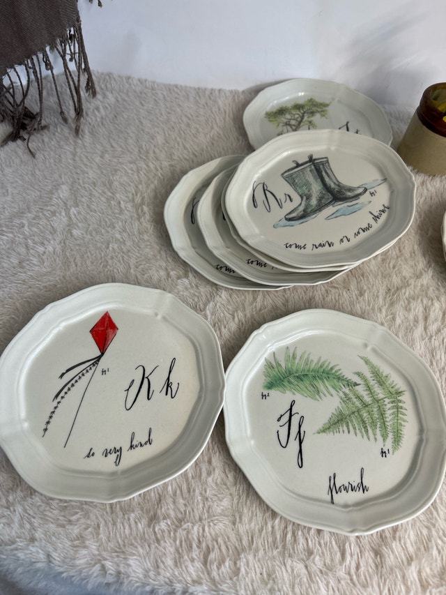 Anthropologie Linea Carta Monogram Canapé Letter Plates - photo 3