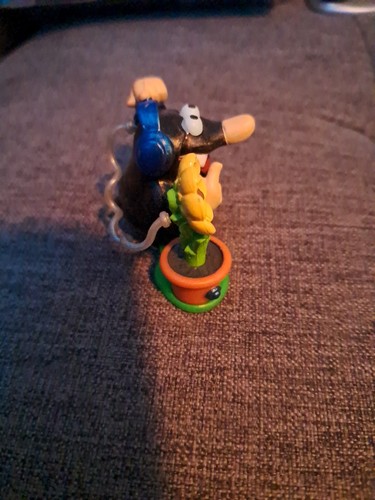 🍫 The Surprise Egg Vault: Vintage Kinder Toys & Collectibles - photo 3