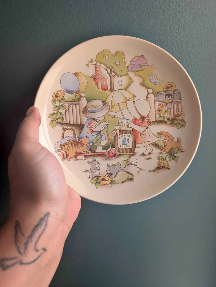 1991 Watkins Country Kids Collector's Dessert Plate - Good Frien