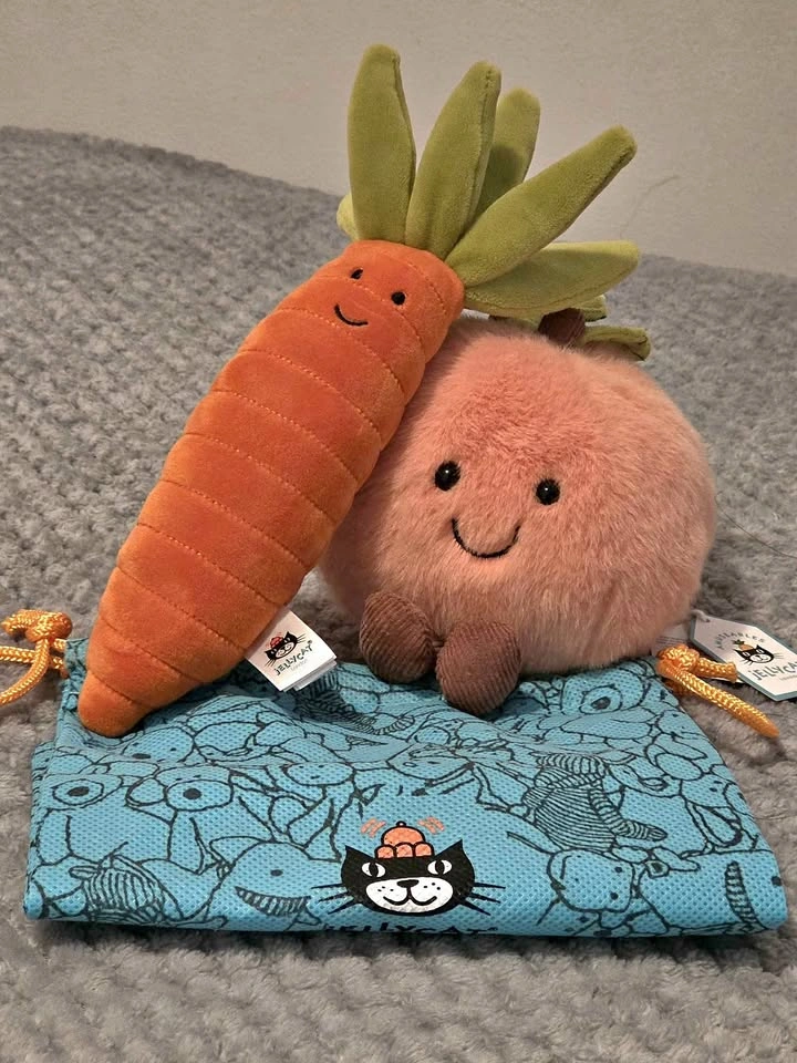 Jellycat Amuseables Bundle 🥕🍑