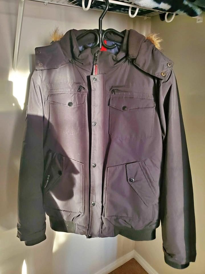 Triple Canada Goose: Winter Jacket