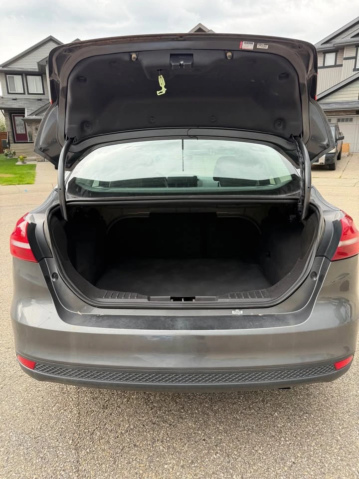 2016 Ford Focus SE - photo 5