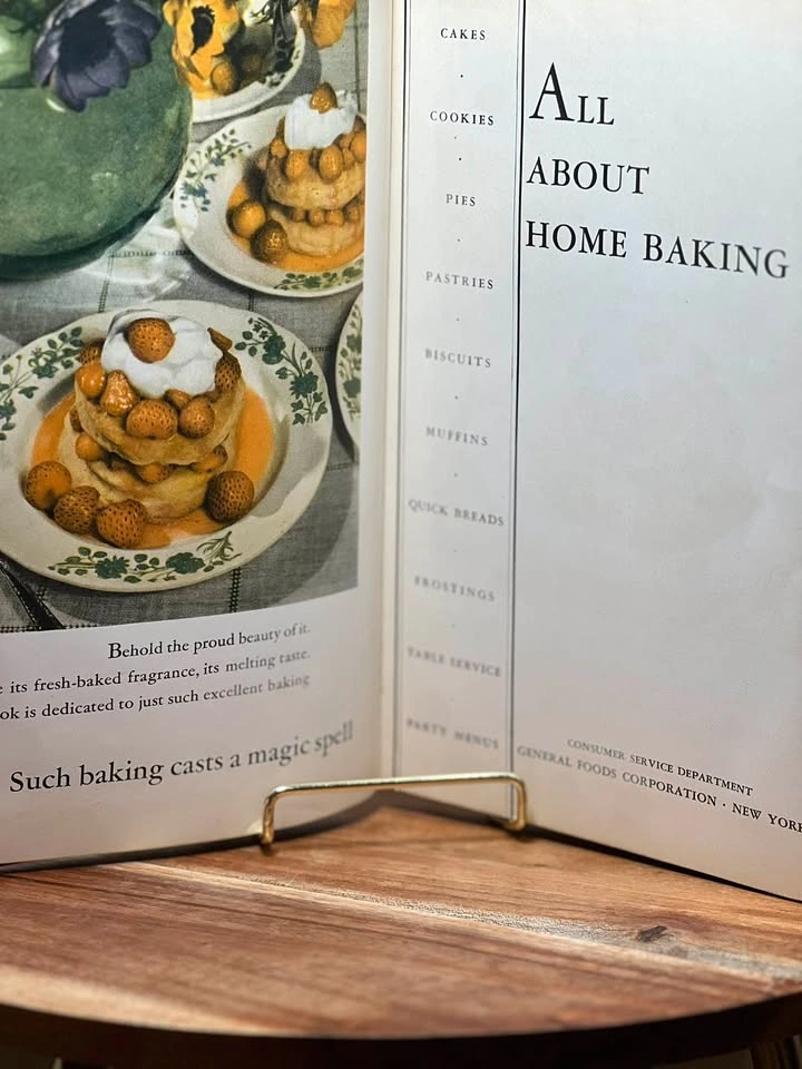 Antique 1933 "All About Home Baking" First Edition Cookbook - photo 5