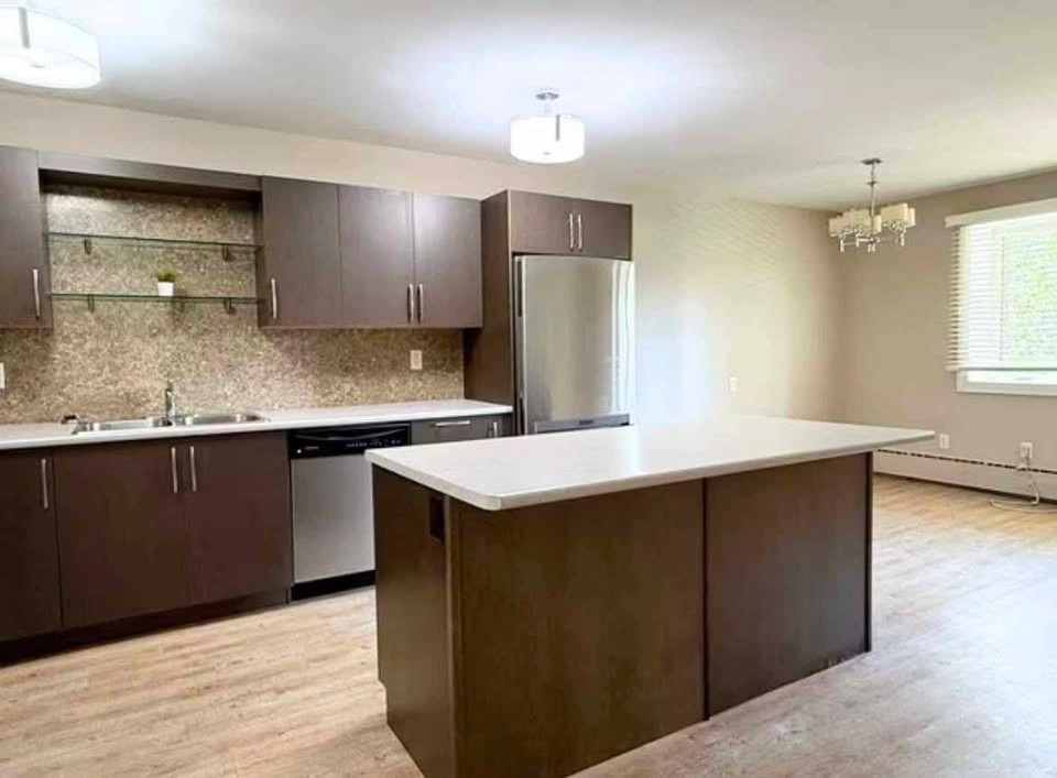 2 Beds 1 Bath - Apartment - photo 4