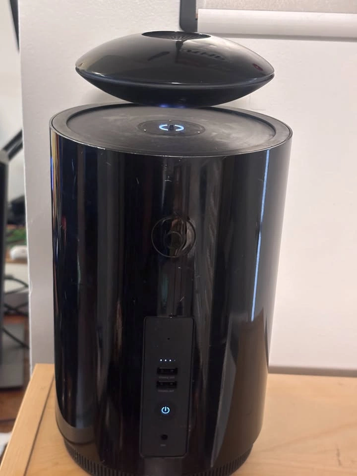 Rare Mars by Crazybaby Auto-Levitating Speaker & Subwoofer