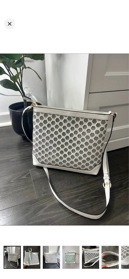 MELANIE LYNE White Lattice Woven Mesh Crossbody Bag