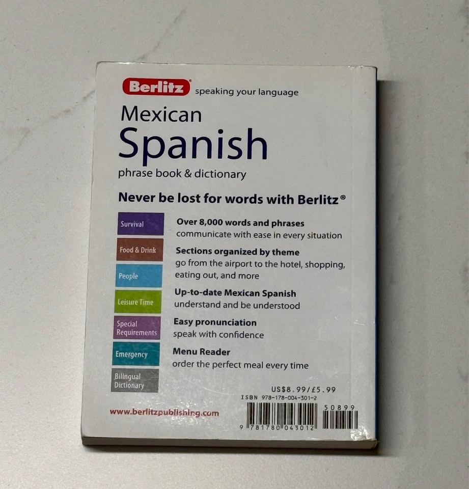 Spanish travel phrase book and dictionary (Mexican Spanish versi - photo 2
