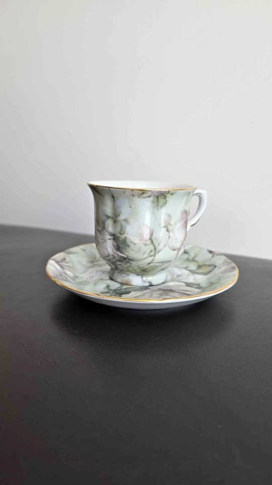 6pc colonial porcelain teacup set by Limoges