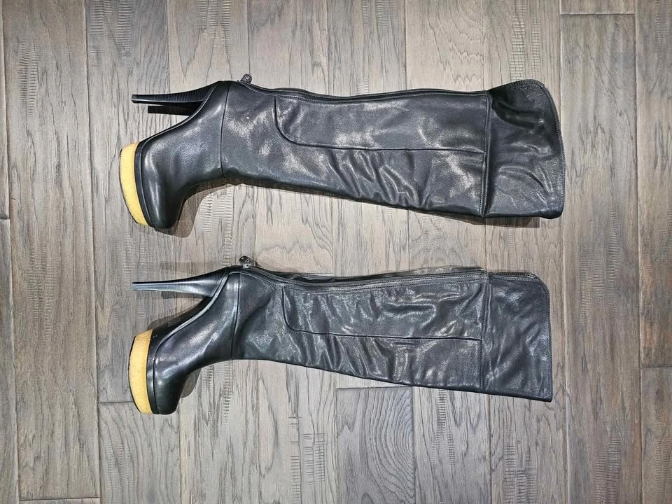 High heel boots - photo 4