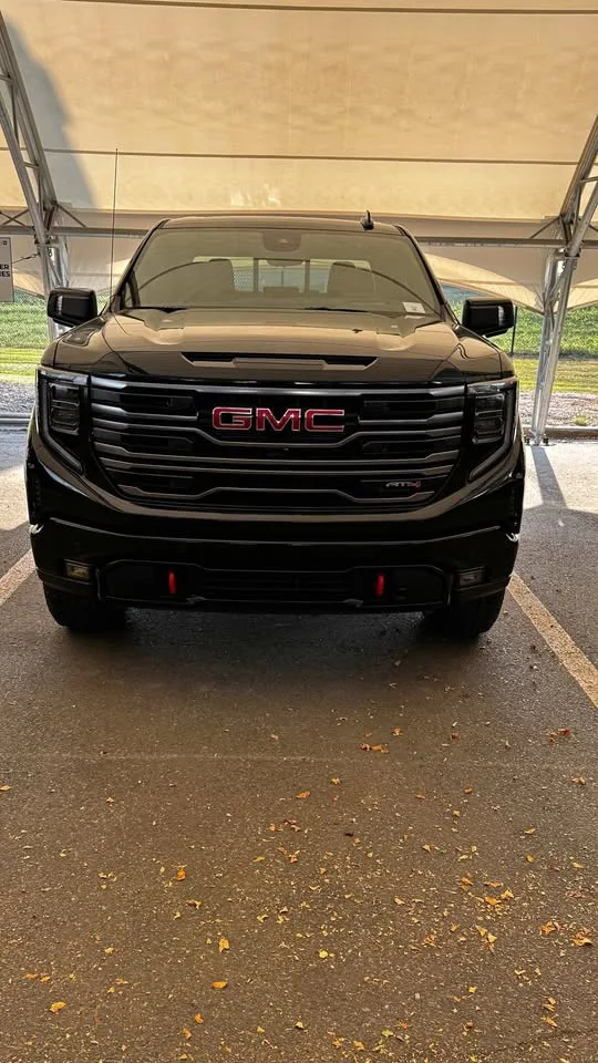 2026 GMC Sierra 1500 AT4 Duramax thumbnail