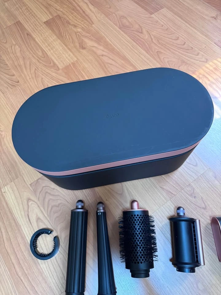 Dyson Airwrap i.d. Multi-Styler Attachments + Case - photo 3