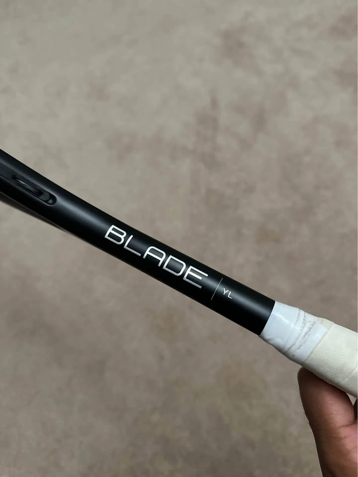 Wilson Blade YL Squash Racquet - photo 3