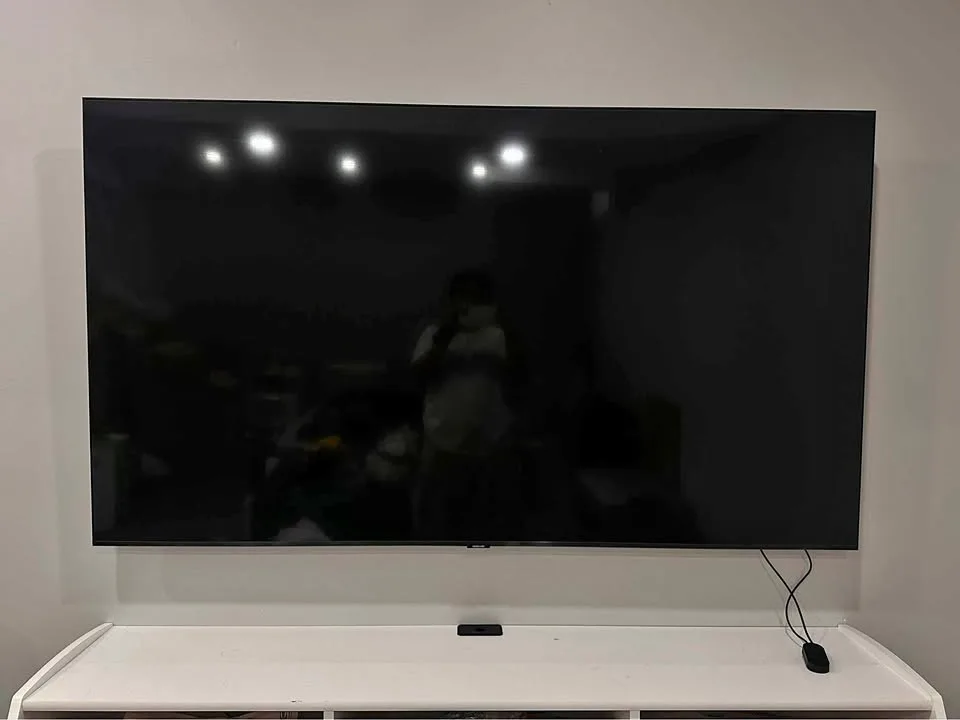 Samsung 65” TU800 Smart 4K UHD TV thumbnail