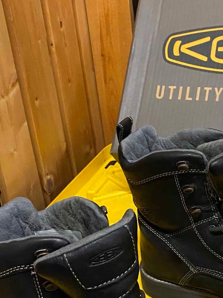 New CSA Approved Steel Toed Boots - photo 2