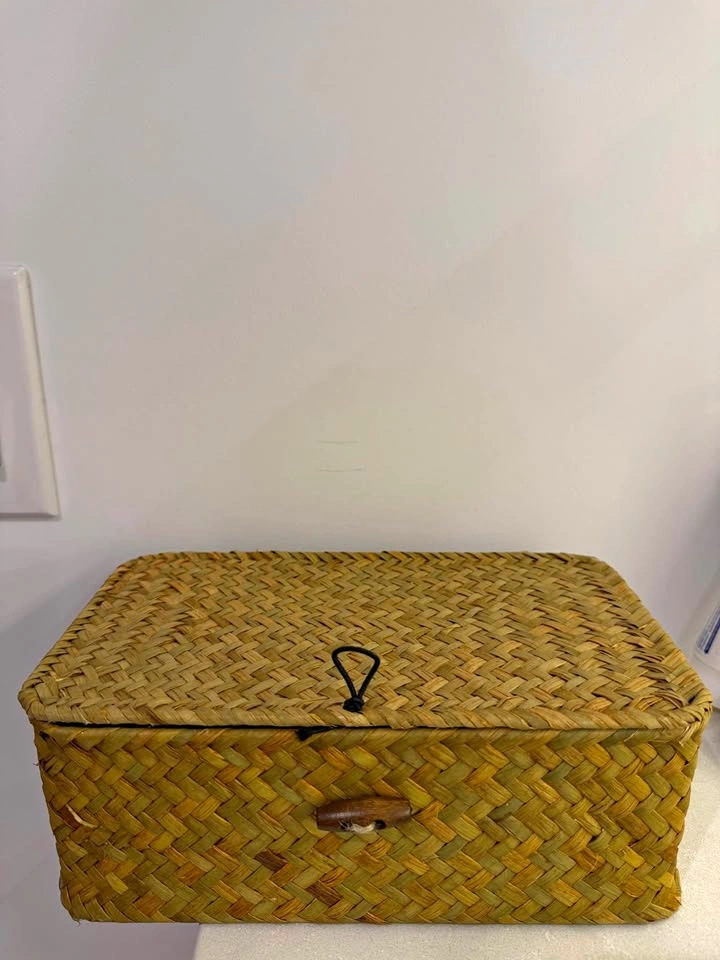 Woven Seagrass Storage Basket with Lid