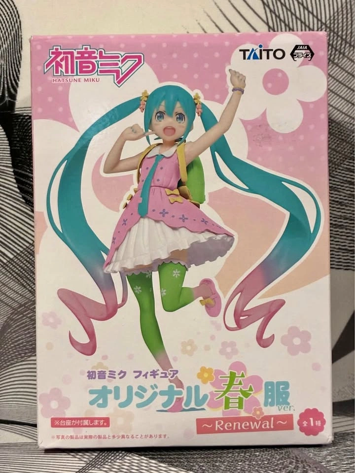 Taito Hatsune Miku Original Spring Clothes Ver. Renewal Figure