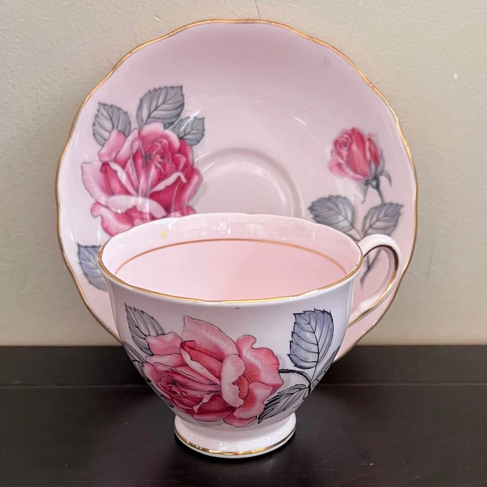 Vintage England Colclough Pink Bone China Tea Cup And Saucer - photo 3