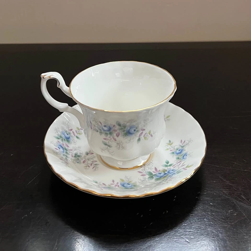 Royal Albert Blue Blossom Bone China Tea Cup and Saucer Set - photo 5