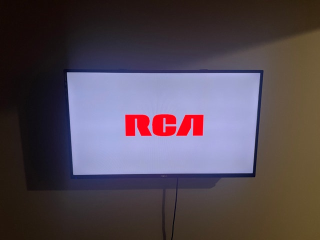 32 inch RGA TV - photo 2