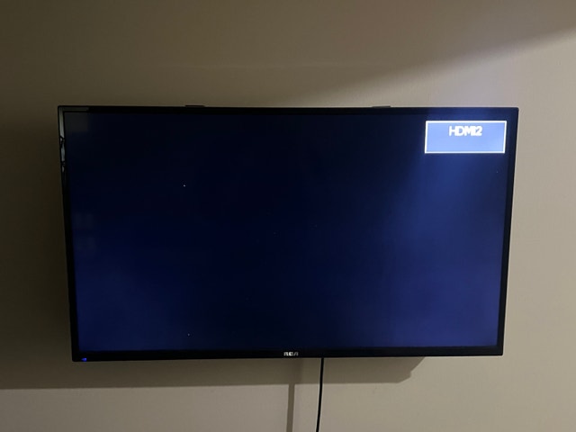 32 inch RGA TV - photo 3