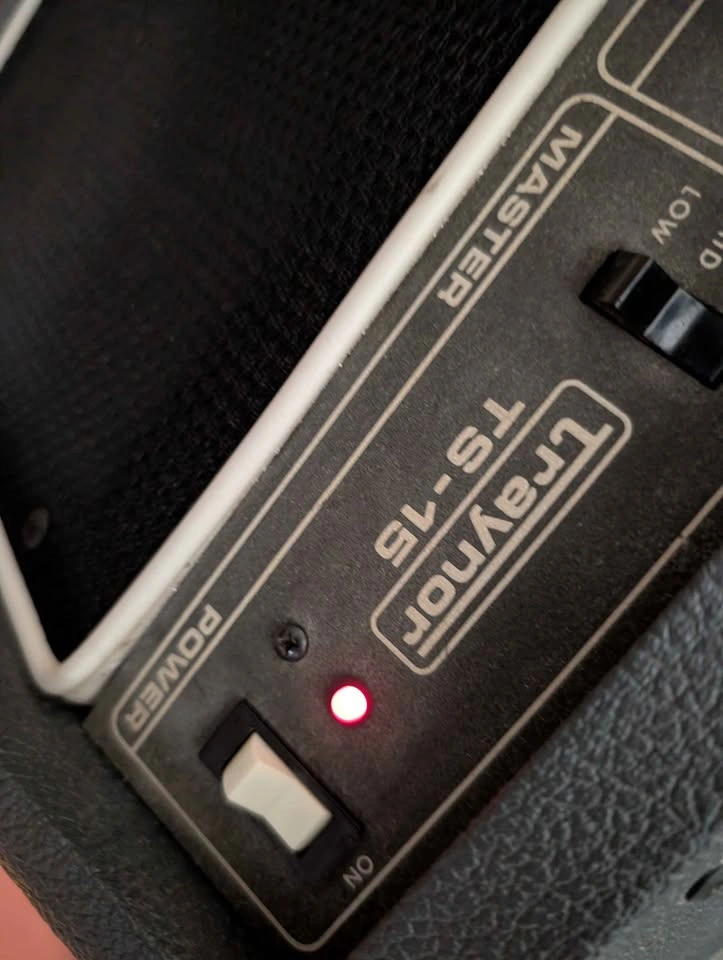 Vintage Traynor TS-15 Solid State Amplifier Amp Guitar - photo 2