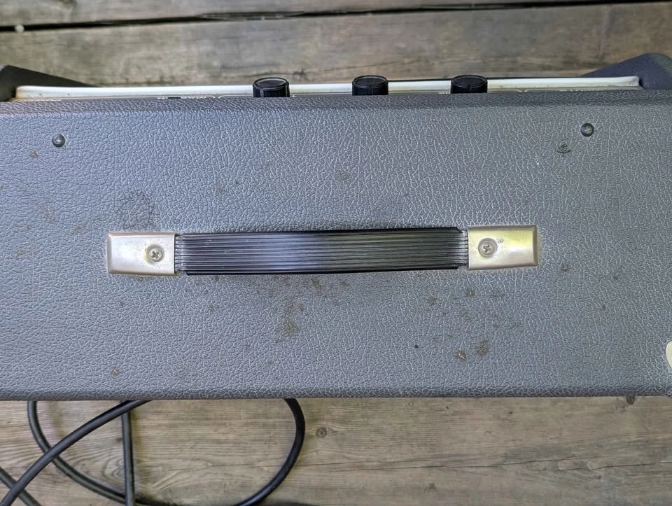 Vintage Traynor TS-15 Solid State Amplifier Amp Guitar - photo 5