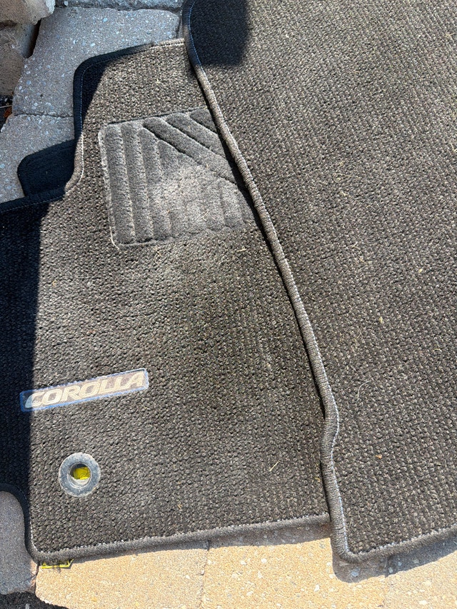 Toyota Corolla Floor Mats - photo 3