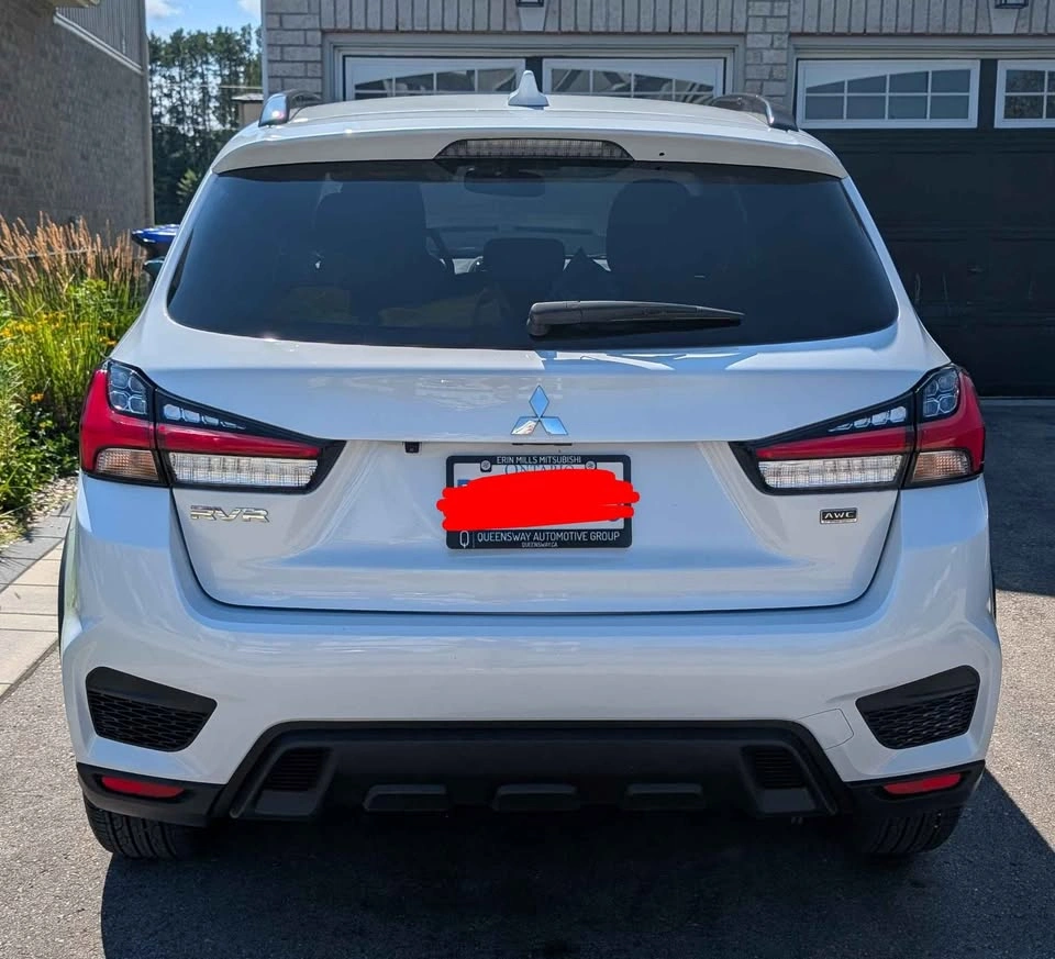 2024 Mitsubishi RVR GT AWD - photo 2