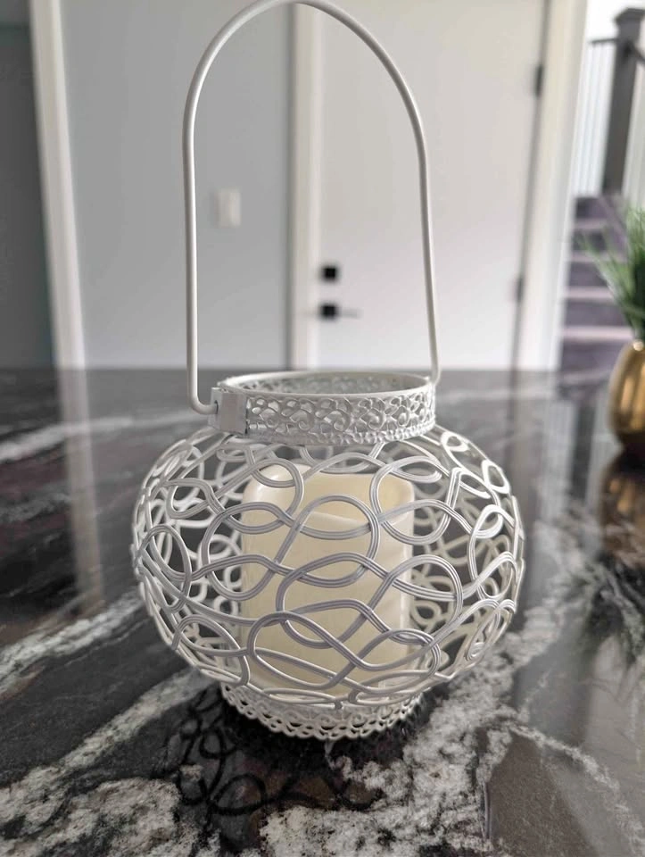 White Metal Wire Lantern with LED Candle