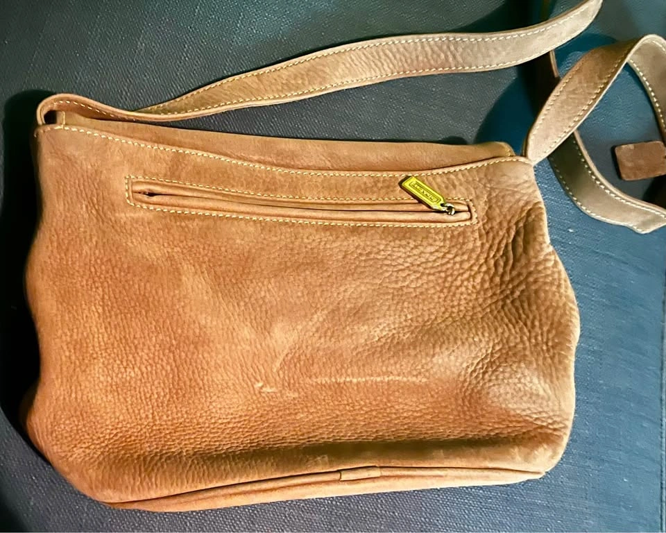 Tan Pebbled Soft Leather Coach Bag - photo 2