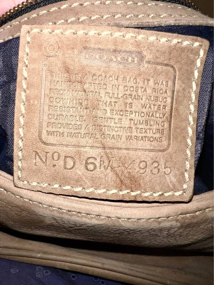 Tan Pebbled Soft Leather Coach Bag - photo 3