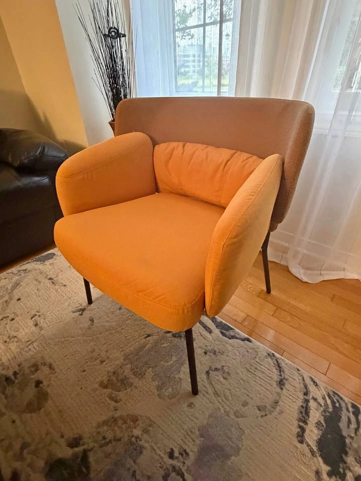 IKEA BINGSTA Accent Chair (excellent condition)