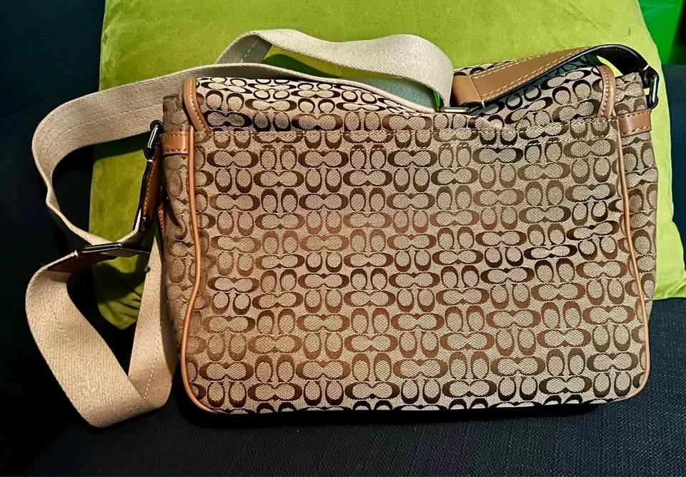 Coach Signature Pleated Canvas Flap Messenger F70283 - photo 2