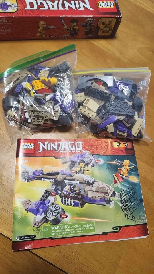 LEGO Ninjago Condrai Copter Attack 70746 - photo 2