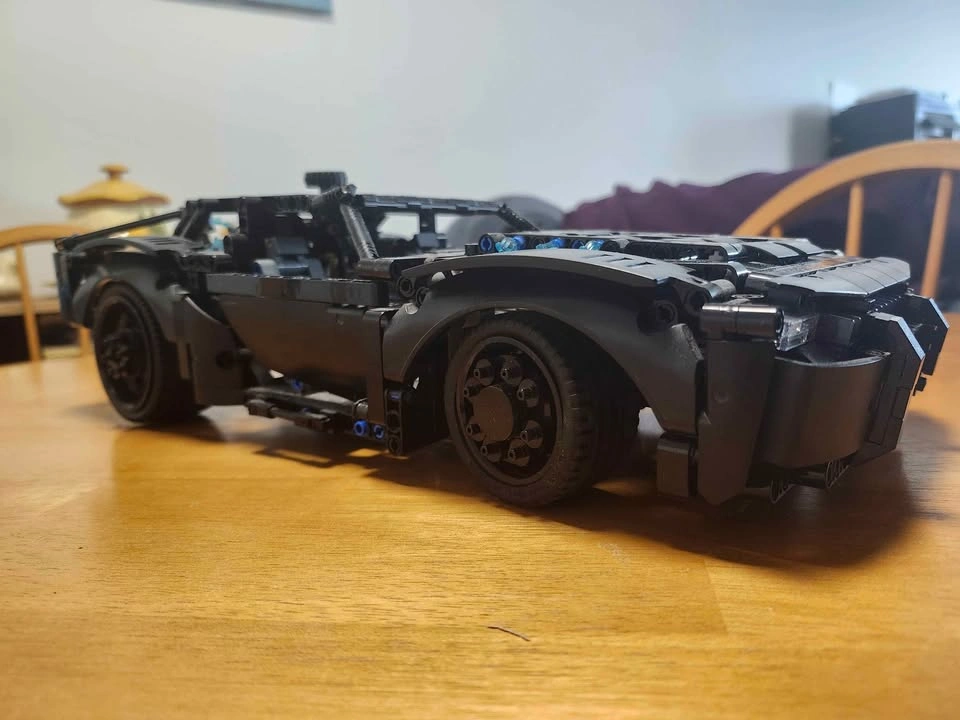 Lego Technic - THE BATMAN - BATMOBILE
