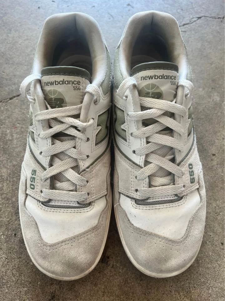 New Balance 550 - Excellent Condition (M6 / W 7.5) - photo 3