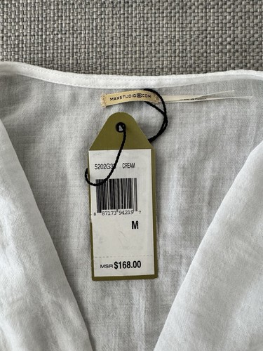 New with Tags! Max Studio Cream V-Neck Woman’s Top | Size M - photo 4