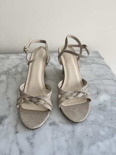 New In Box! Champagne Glitter Wedge Sandals | Size 6.5M - photo 3