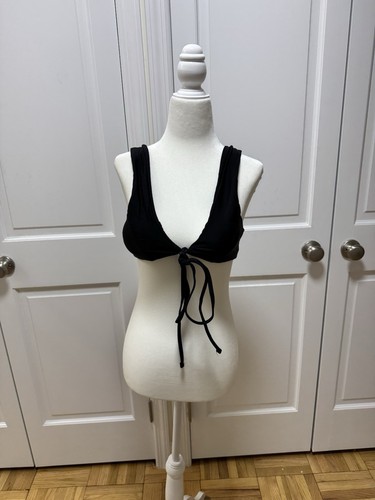 New With Tags! Black Bikini Top | Size Medium - photo 2
