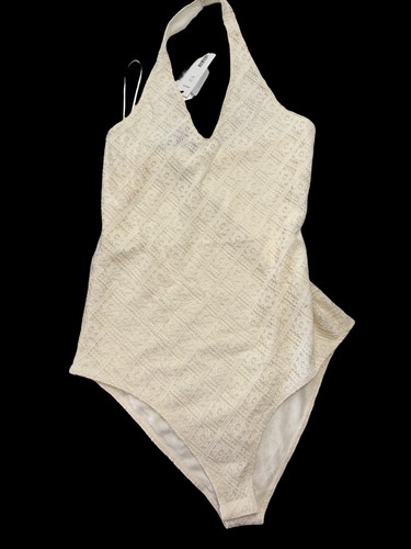 New With Tags! AQUA Lace Halter Bodysuit | Size M - photo 4