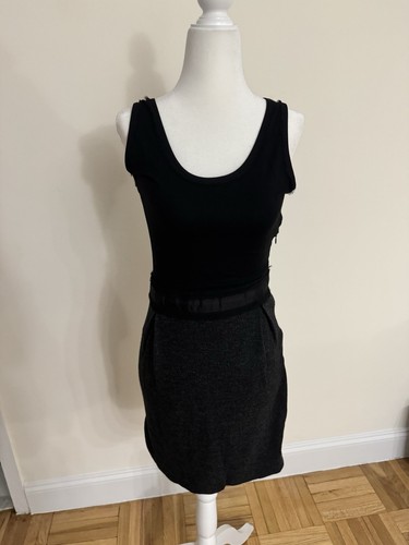 Banana Republic Knit Dress | Size 2 - photo 2