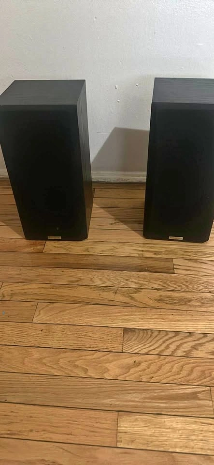 Two kenwood speakers