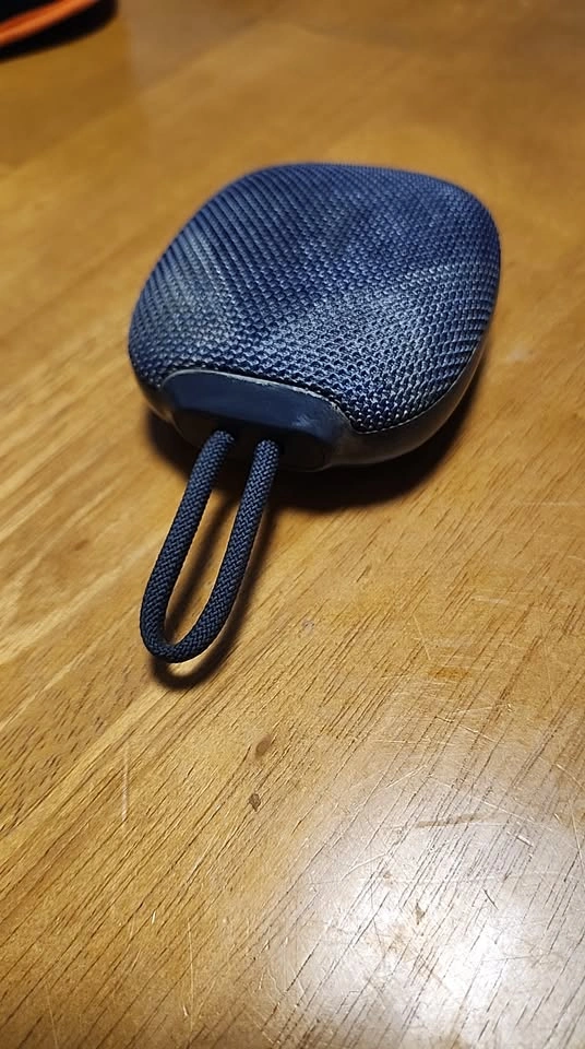 Portable Speaker Onn. - photo 2