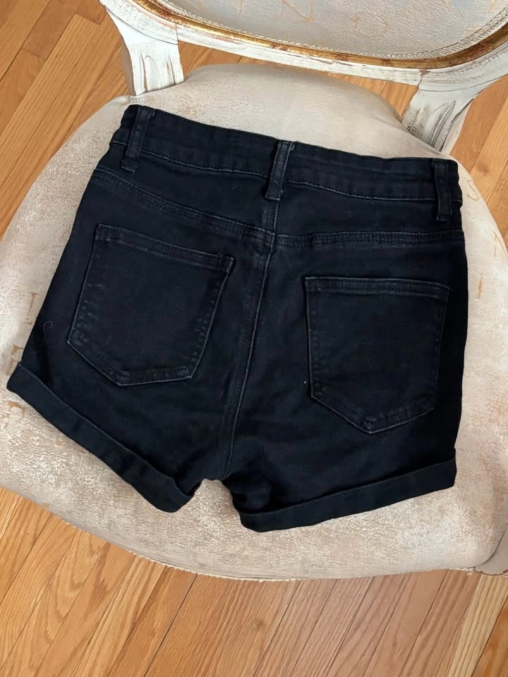 Black Distressed High-Waisted Denim Shorts - photo 2