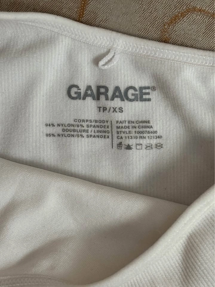 Garage One-Shoulder Cut-Out Crop Top - photo 2