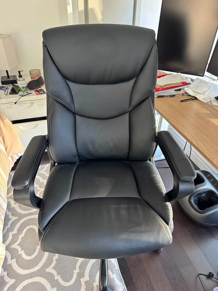Gaming/Office Chair and Standing Desk