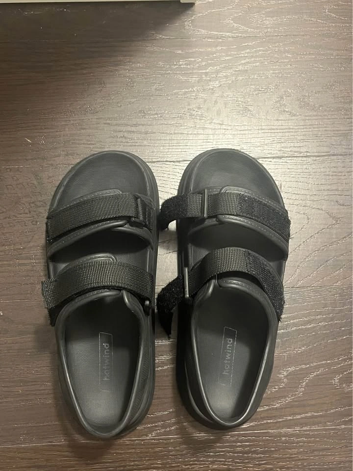 Black sandals in very good condition - photo 5